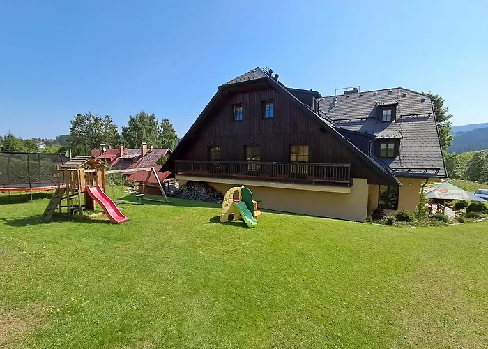 Stare Pensjonat Srní